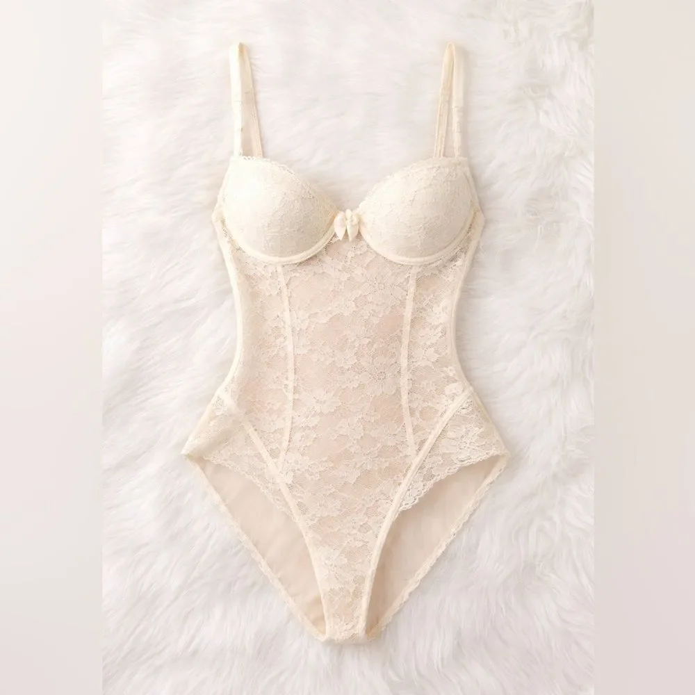 Vintage Lily of France Ivory Lace Teddy Bodysuit Lingerie 32B